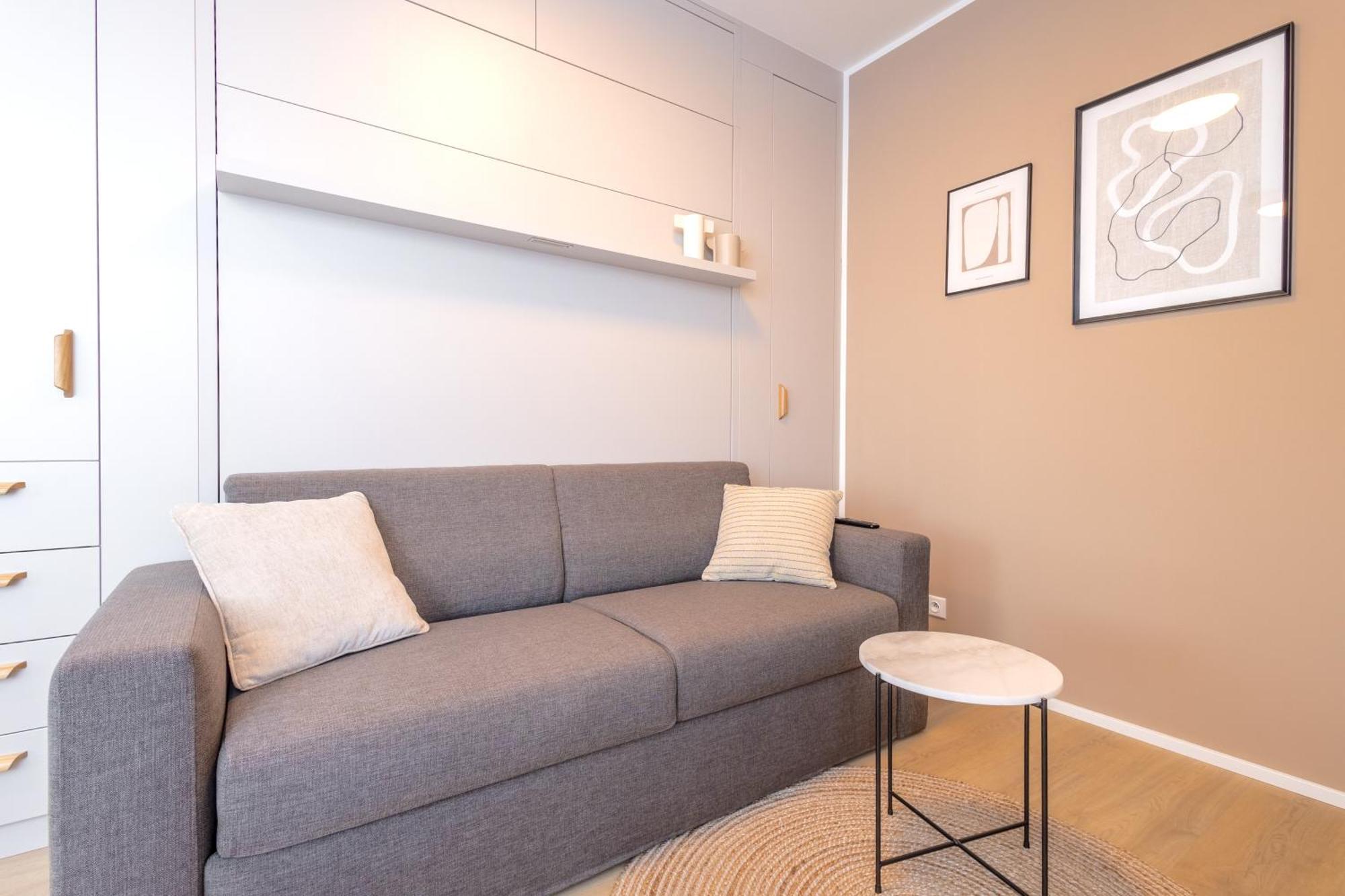 Bright 2Br - 7Th Floor, Balcony, Free Parking By Gravity Prague Lägenhet Exteriör bild