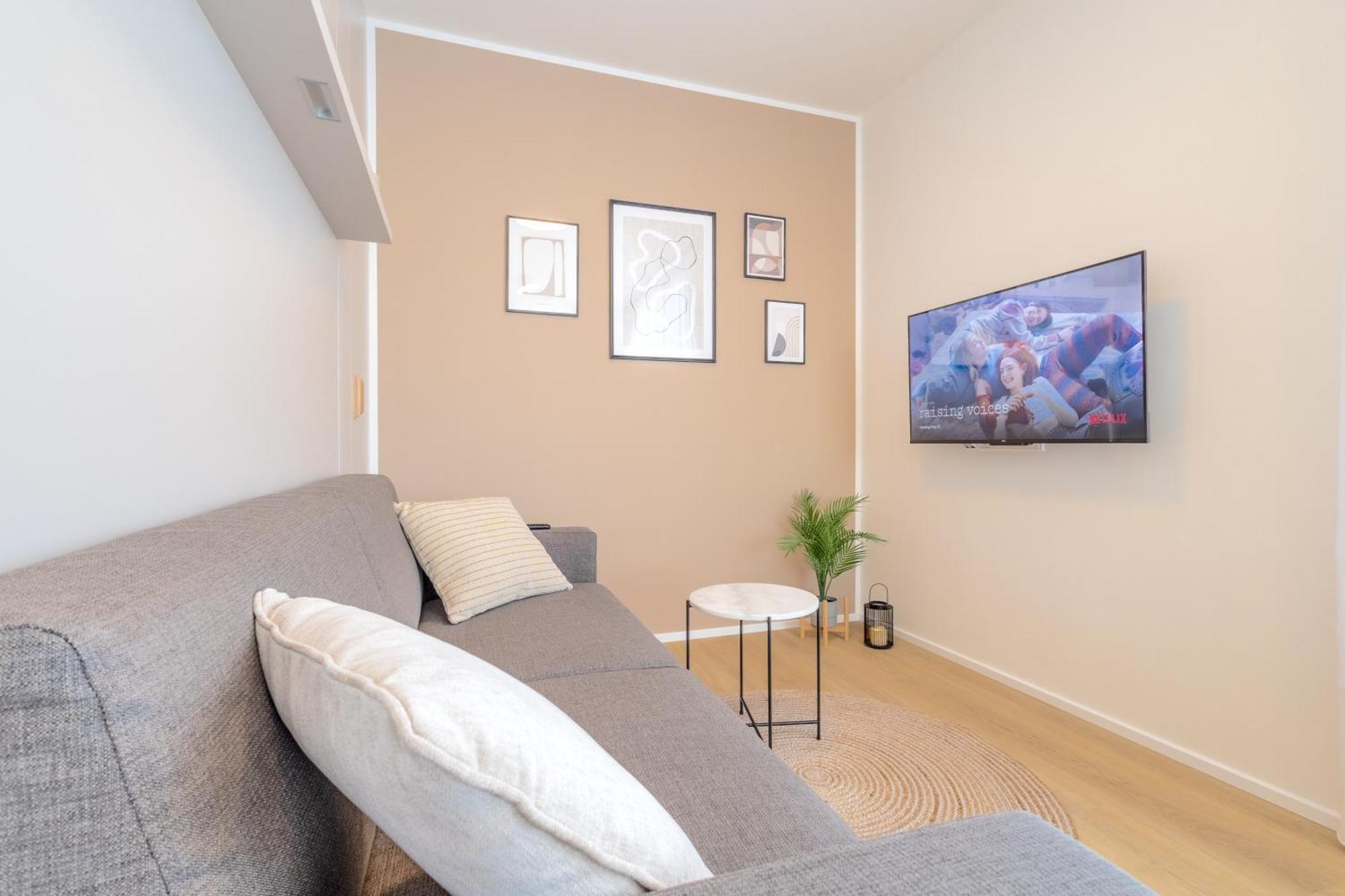 Bright 2Br - 7Th Floor, Balcony, Free Parking By Gravity Prague Lägenhet Exteriör bild